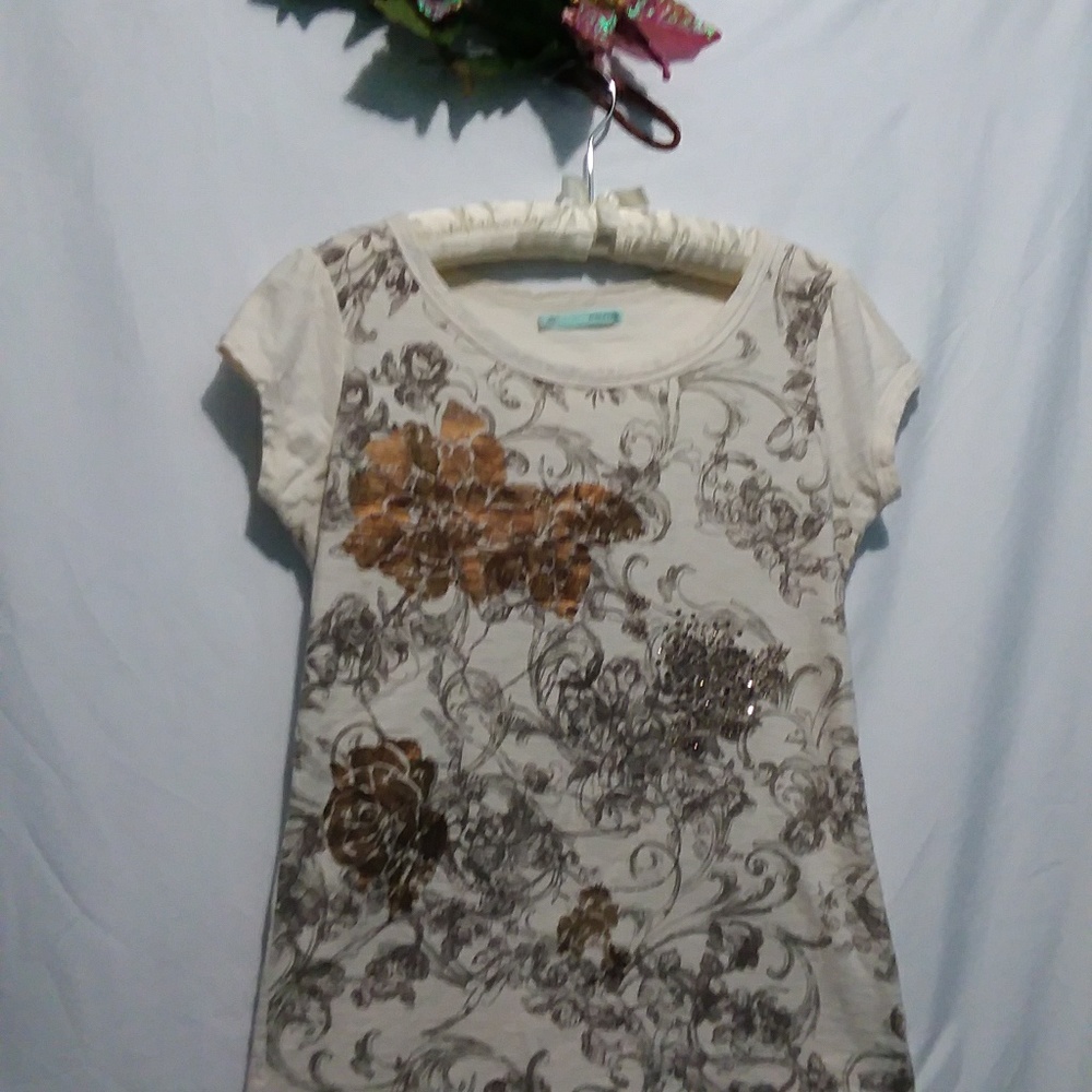 Maurices  blouse exelent  condition  size l